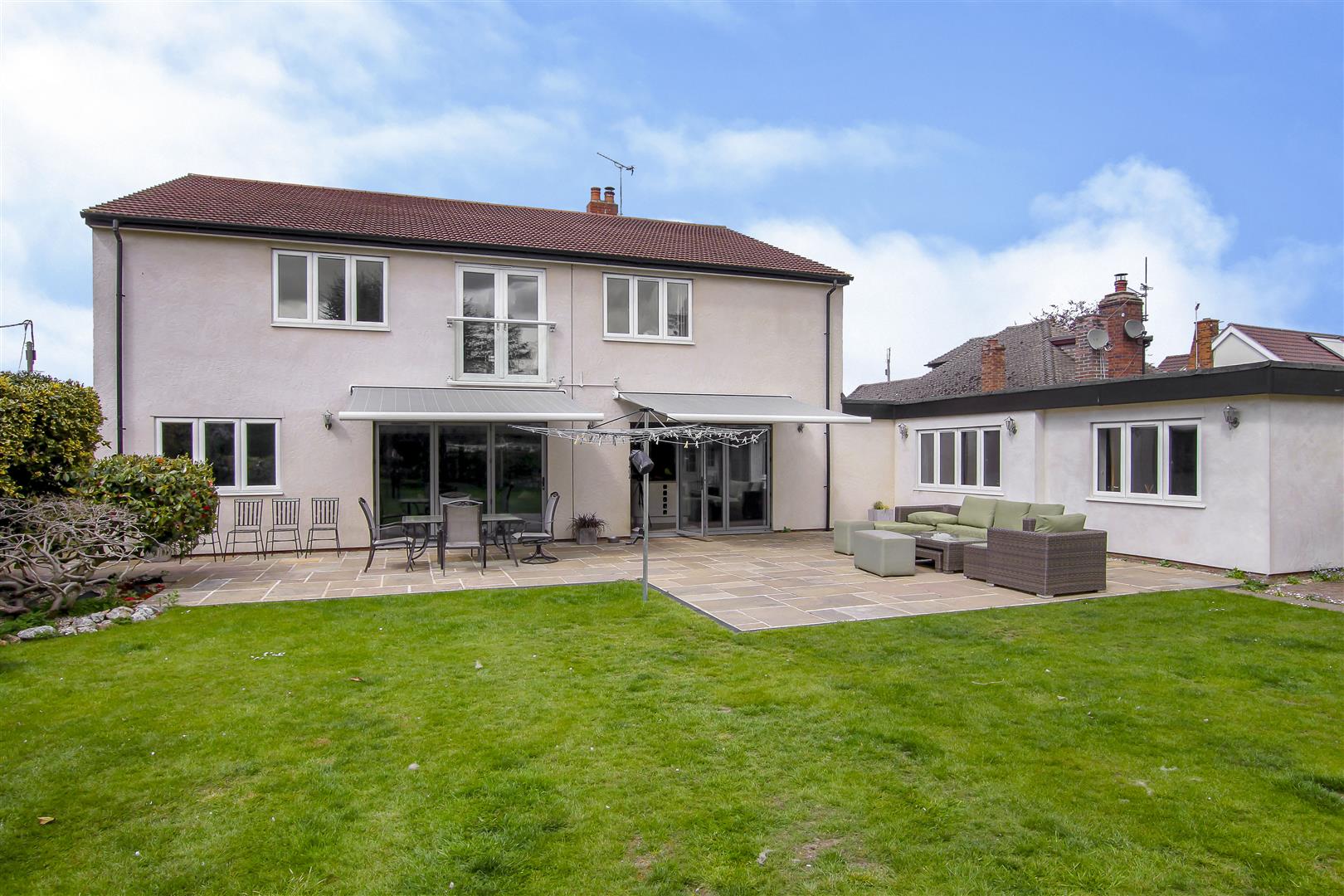 Hook End, Brentwood Keith Ashton Signature Home Keith Ashton